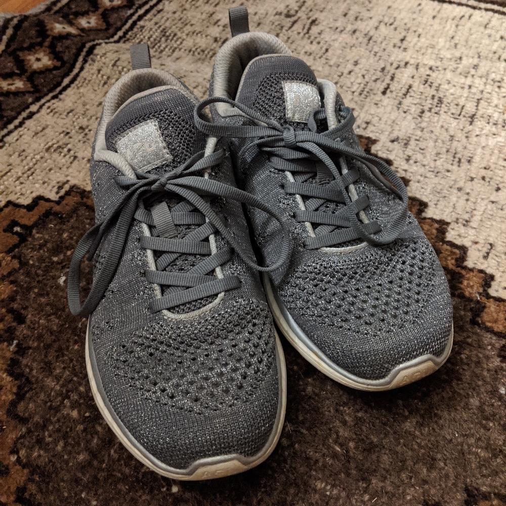 APL grey silver techloom size 8